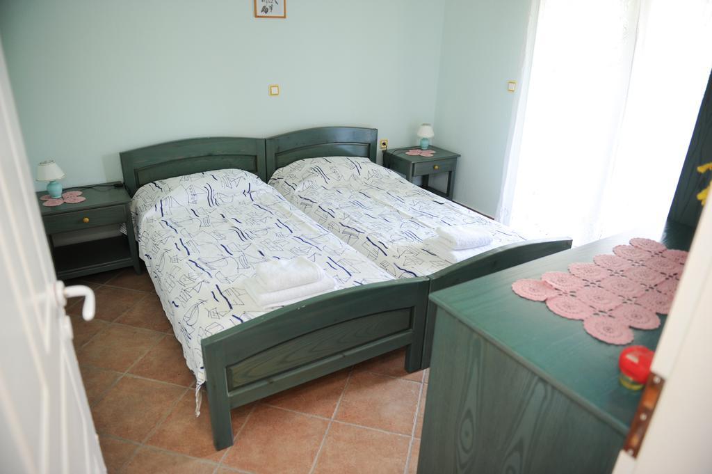 Appartamenti Angelika Perdika  Kamer foto