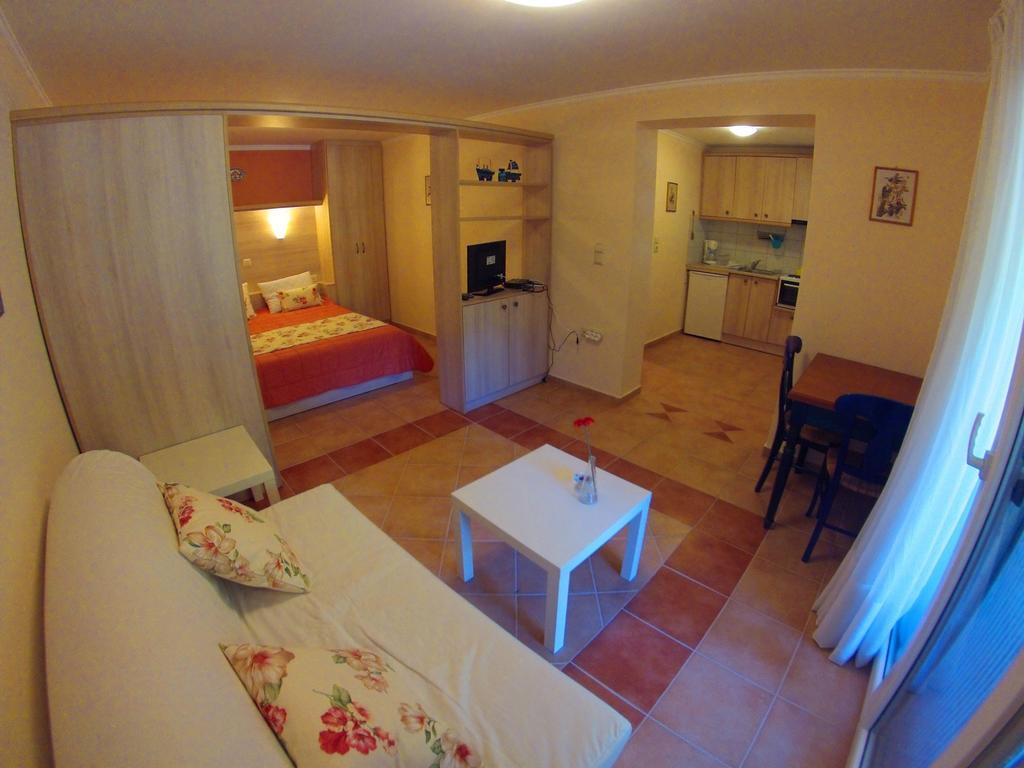 Appartamenti Angelika Perdika  Kamer foto